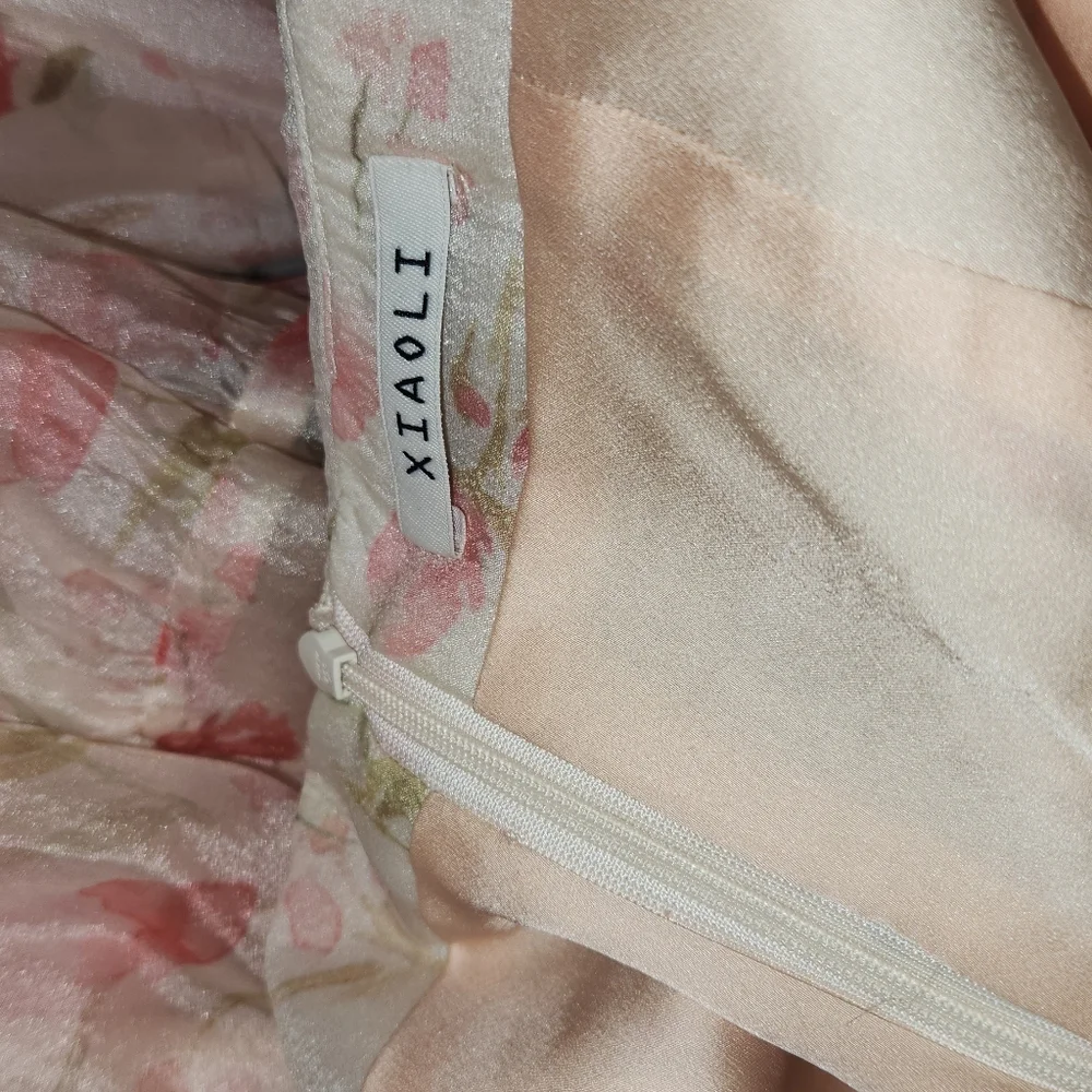 Floral mini dress xs - Picture 7 of 9